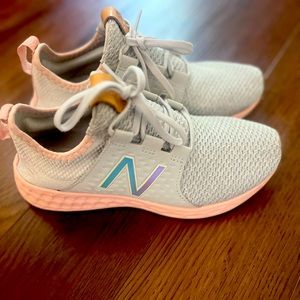 New Balance Women’s Fresh Foam Shoes Size 8